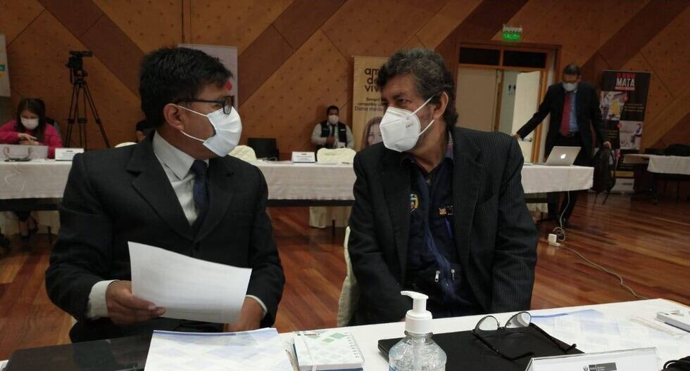 Puno Perú; Guía de Viaje de Puno 11 Hospitales y clínicas en Puno
