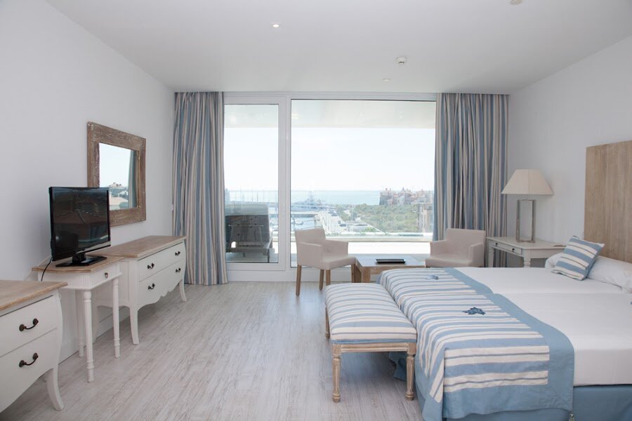 Dónde comer en Mundaka: restaurantes recomendados 4 Hotel El Puerto: Comida con vistas al puerto